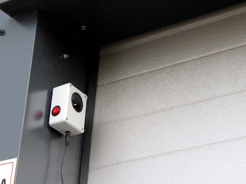 Vodotěsný ultrazvukový plašič na kuny, myši a potkany DRAGON ULTRASONIC C100