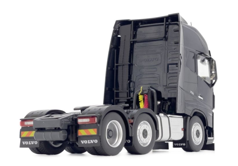 Model tahače Volvo FH5 truck 6x2 Antracit Marge 132 zadní pohled