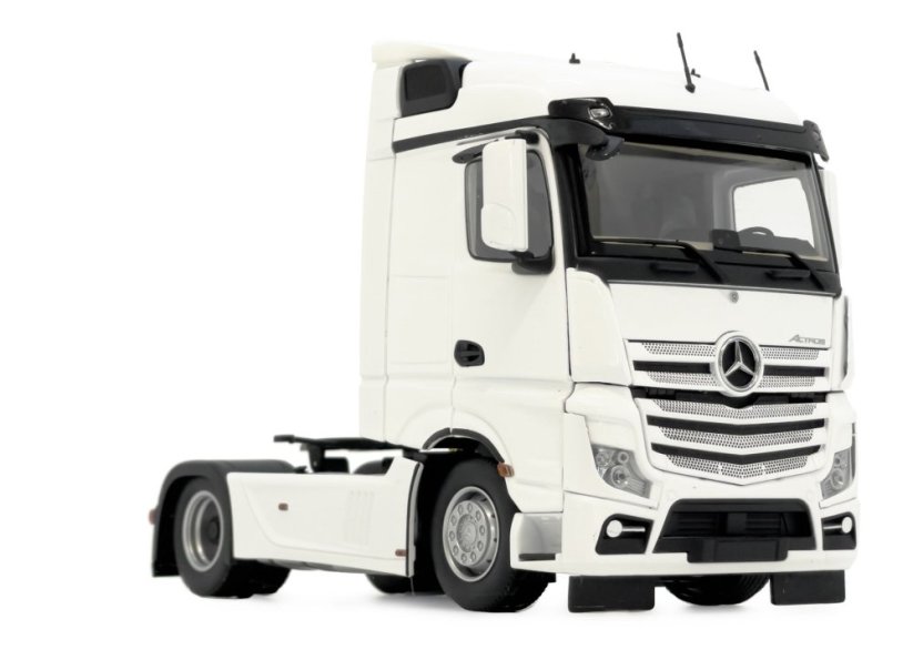Model tahače Mercedes Benz Actros Streamspace 4x2 Bílá MarGe 132 boční pohled