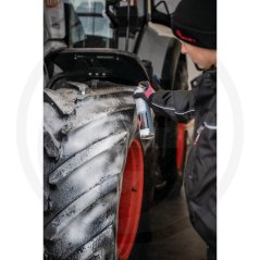 Pěna pro péči o pneumatiky 600 ml 2 Pěna pro péči o pneumatiky 600 ml 2