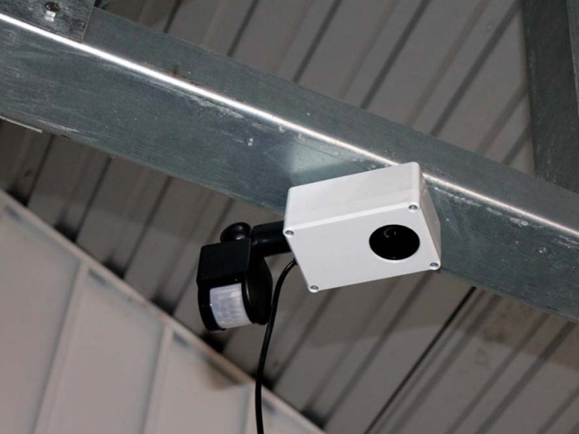 Vodotěsný ultrazvukový plašič na kuny, myši a potkany DRAGON ULTRASONIC E150