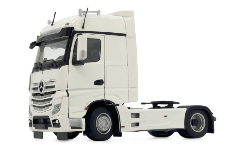 Model tahače Mercedes Benz Actros Bigspace 4x2 Bílá MarGe 132