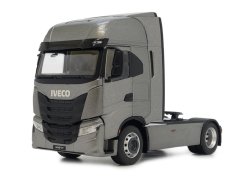 Model tahače Iveco S Way 4x2 tmavě šedá MarGe 132 boční pohled