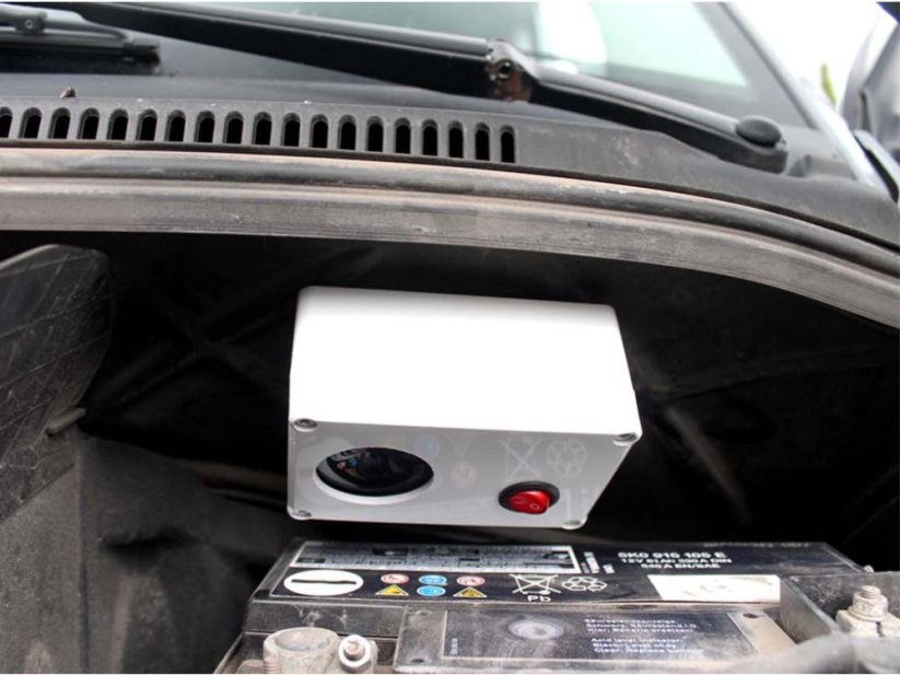 Vodotěsný ultrazvukový plašič na kuny, myši a potkany DRAGON ULTRASONIC H6