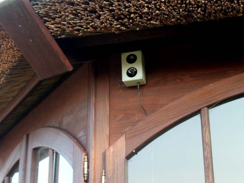 Vodotěsný ultrazvukový plašič na kuny, myši a potkany DRAGON ULTRASONIC C200