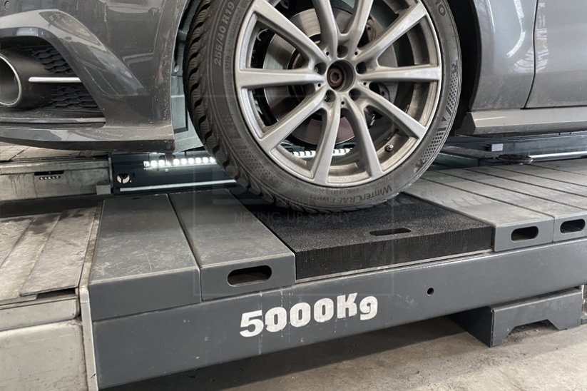 Gumová výplňová podložka 650x450x50 mm