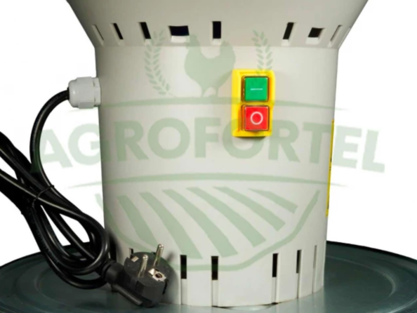 Elektrický šrotovník na obilí AGF-25P | 1,0 kW, 25 litrů