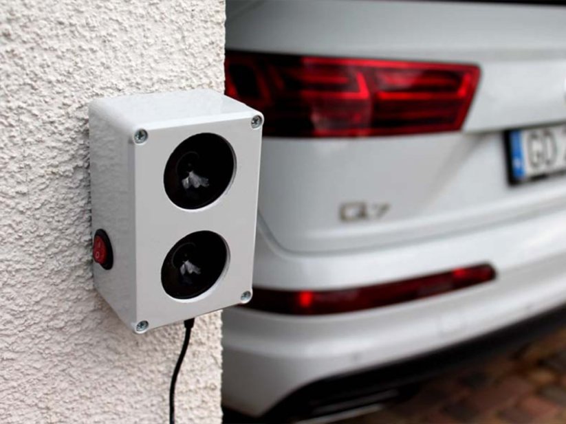 Vodotěsný ultrazvukový plašič na kuny, myši a potkany DRAGON ULTRASONIC C200