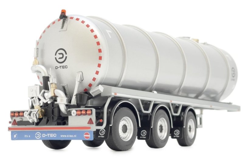Model návěsu cisterny D Tec tank trailer stříbrný MarGe 132 adní pohled